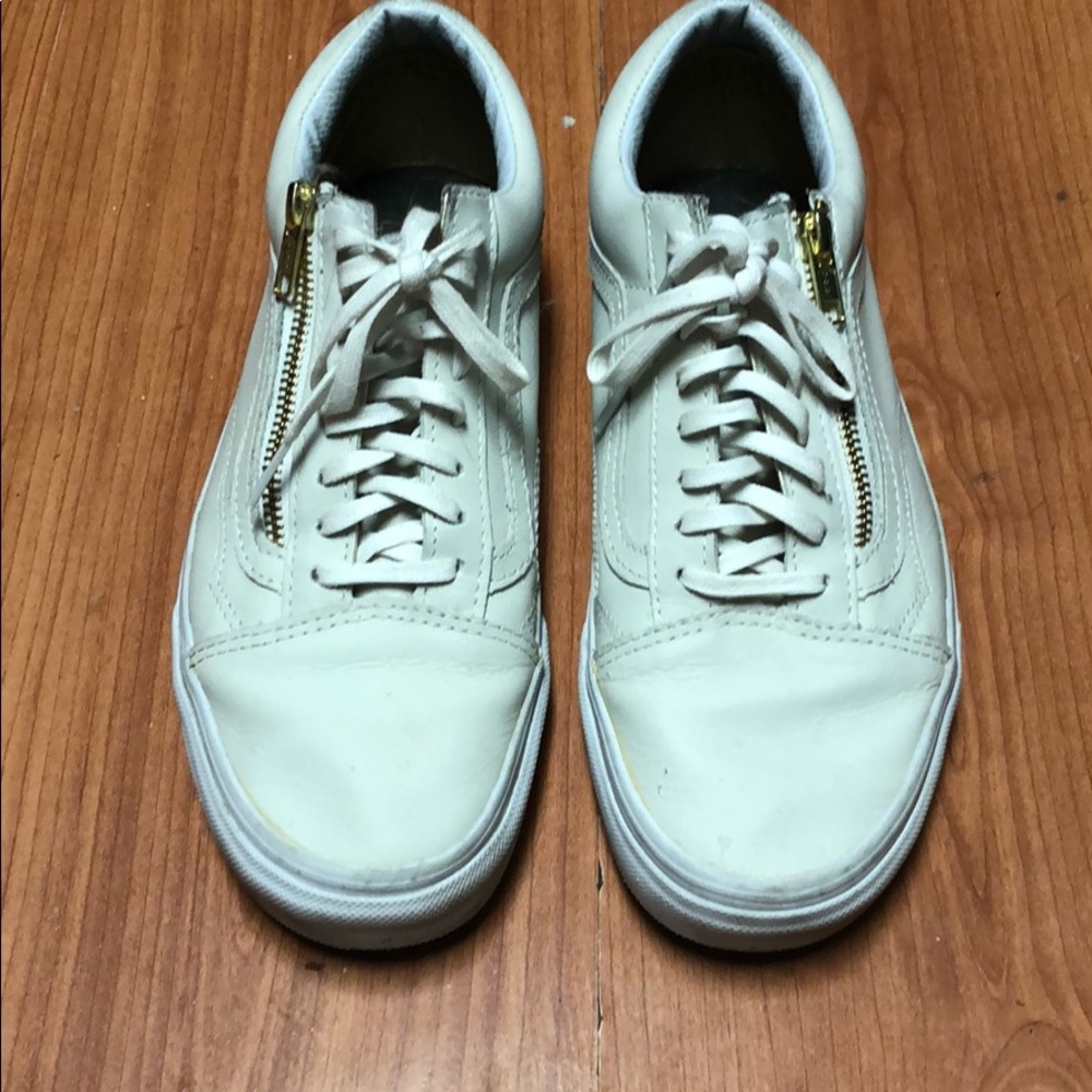 Limited edition leather zipper vans